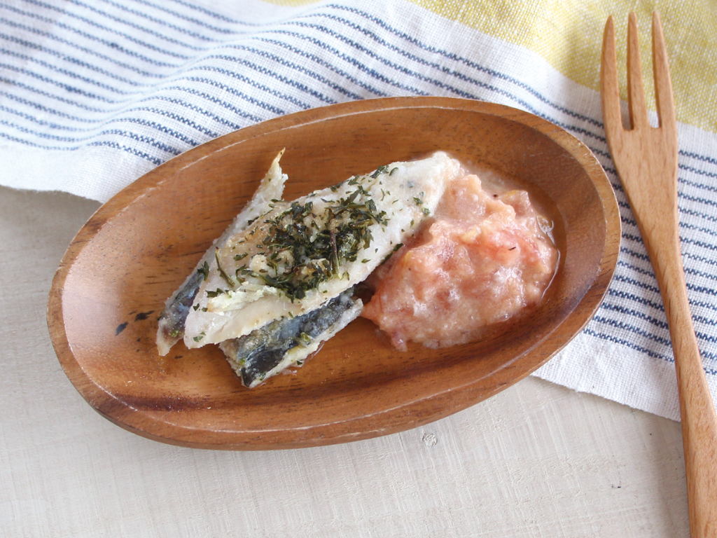 mogcookのお魚離乳食レシピ　魚の味噌トマトソースかけ